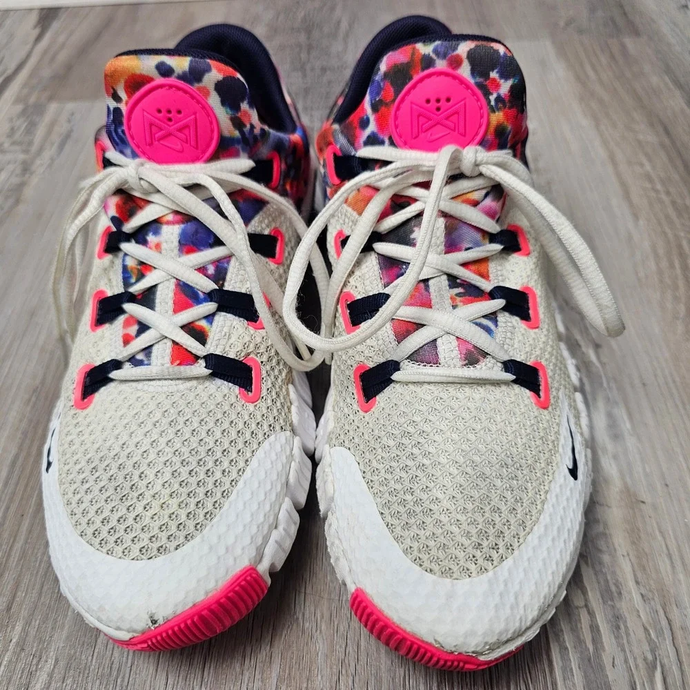 Nike Free Metcon 4 Women Size 8 Training Shoes White Pink Abstract CZ0596-101 - Picture 3 of 12